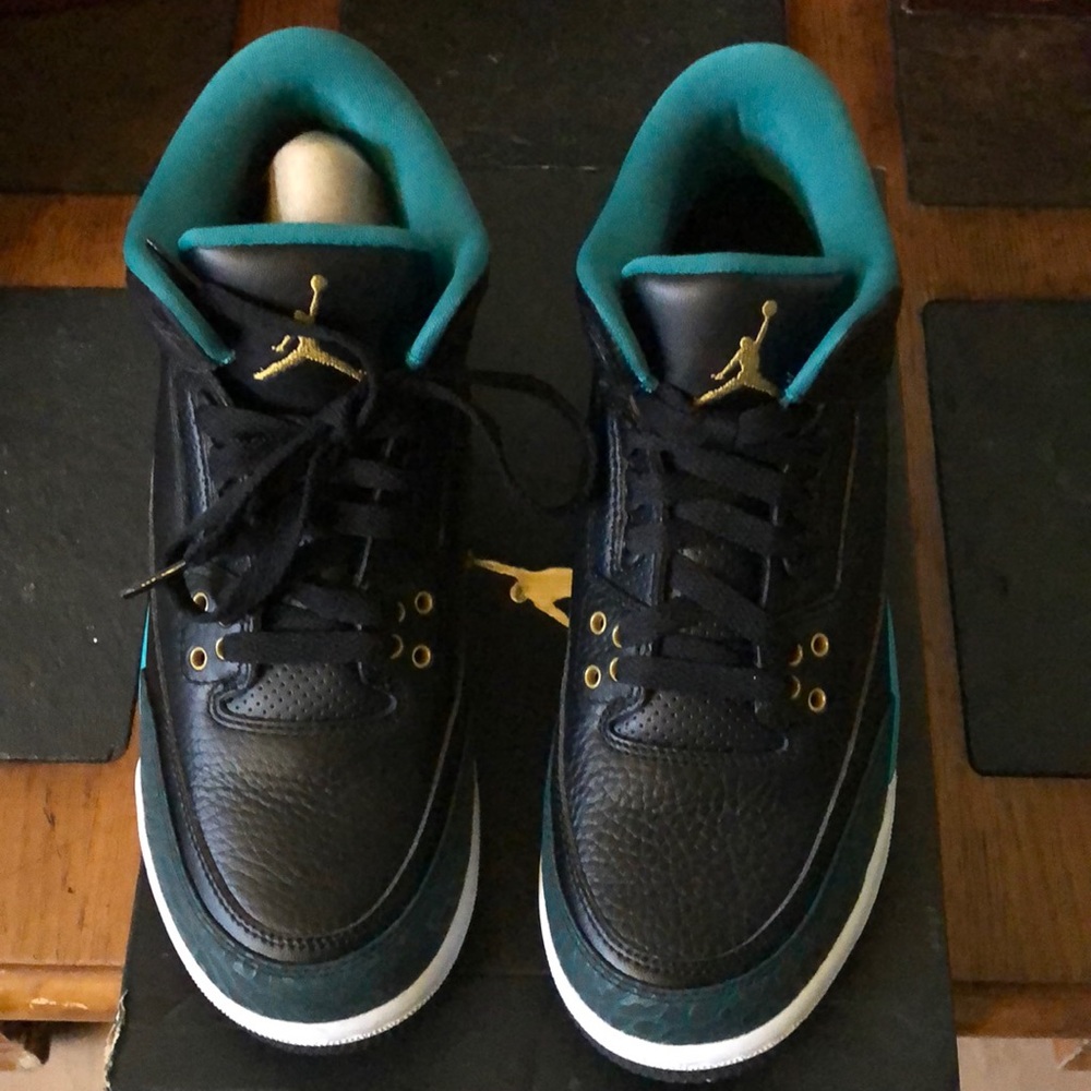 Jordan air shoes youth 7Y 👟 tenis shoes